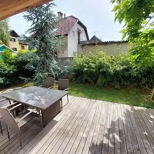 *** Pensión R41 - Tivoli Groundfloor Eslovenia