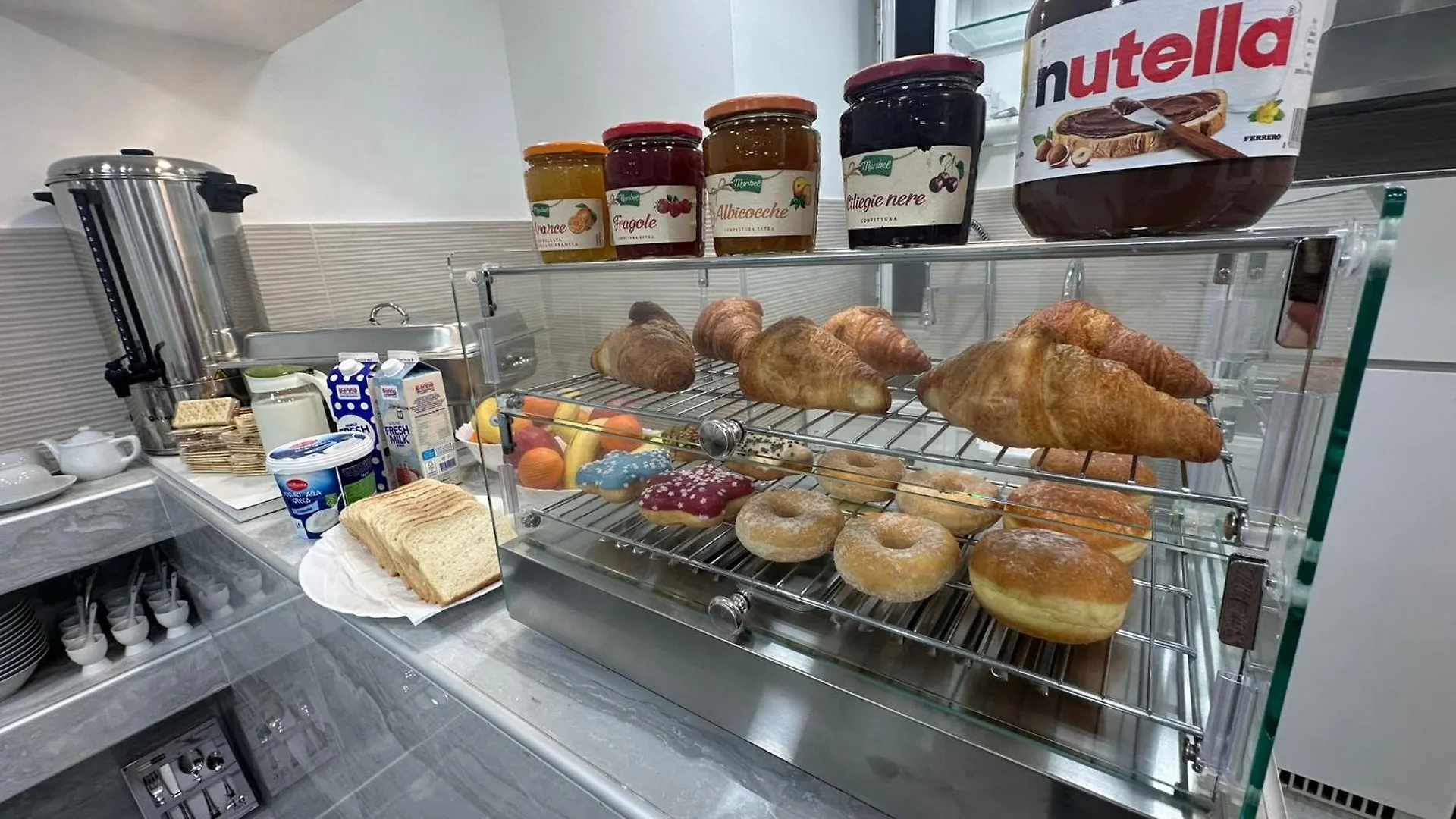 La Bella Guesthouse San Giuliano Bed & Breakfast