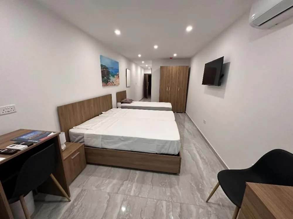 La Bella Guesthouse San Giuliano Bed & Breakfast